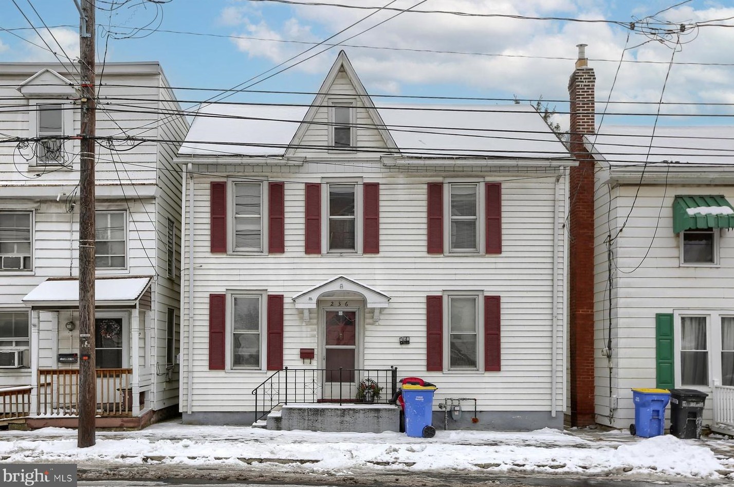 236 E Main St, Hbg Inter Airp, PA 17057
