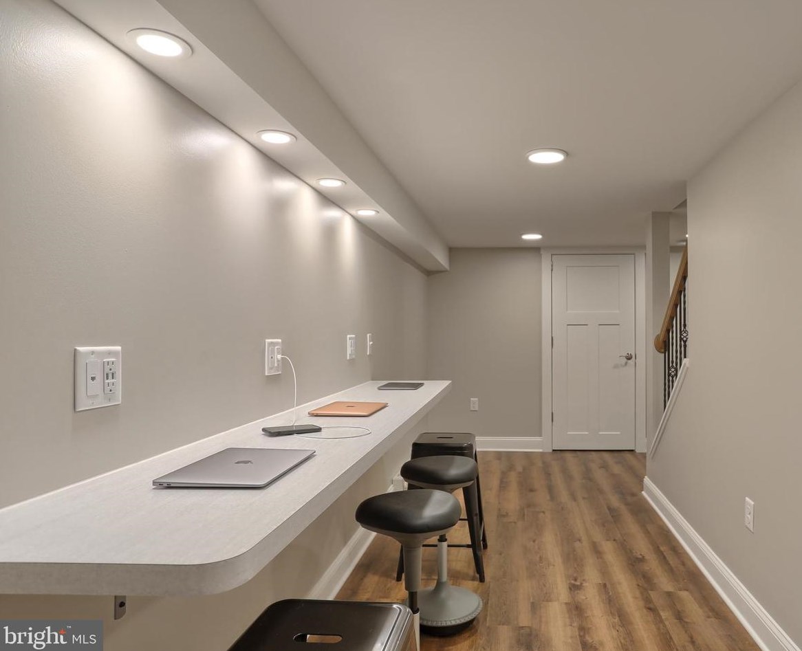 245 Maple Ave, Swatara PA  17033-1549 exterior