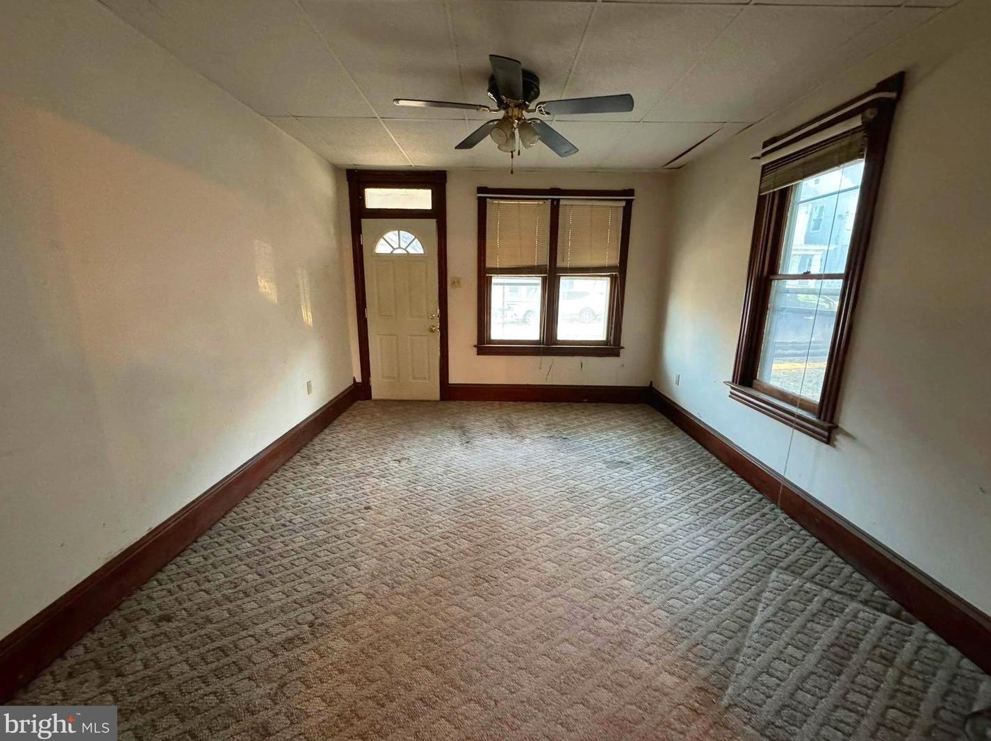77 E Main St, Elizabethville, PA 17023