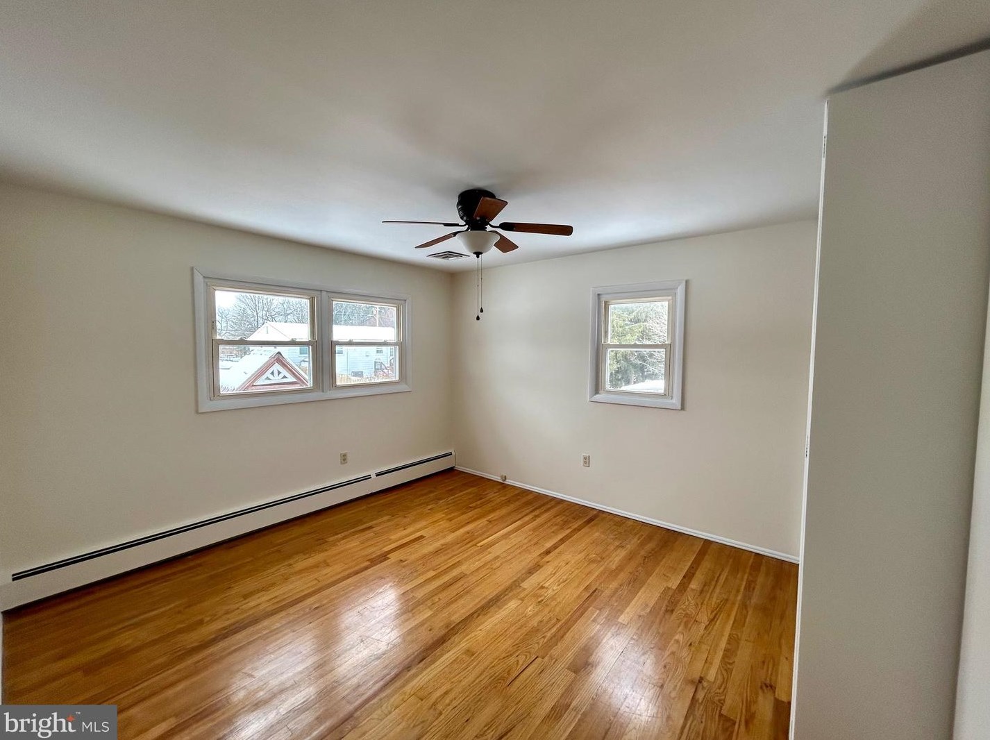 302 Hickory Hill Ter, Harrisburg PA  17109-1222 exterior