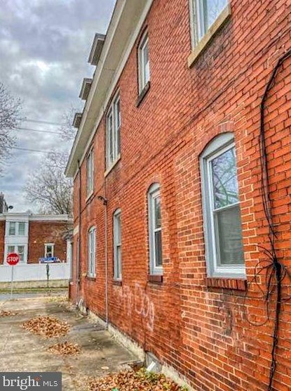 526 Schuylkill St, Harrisburg, PA 17110
