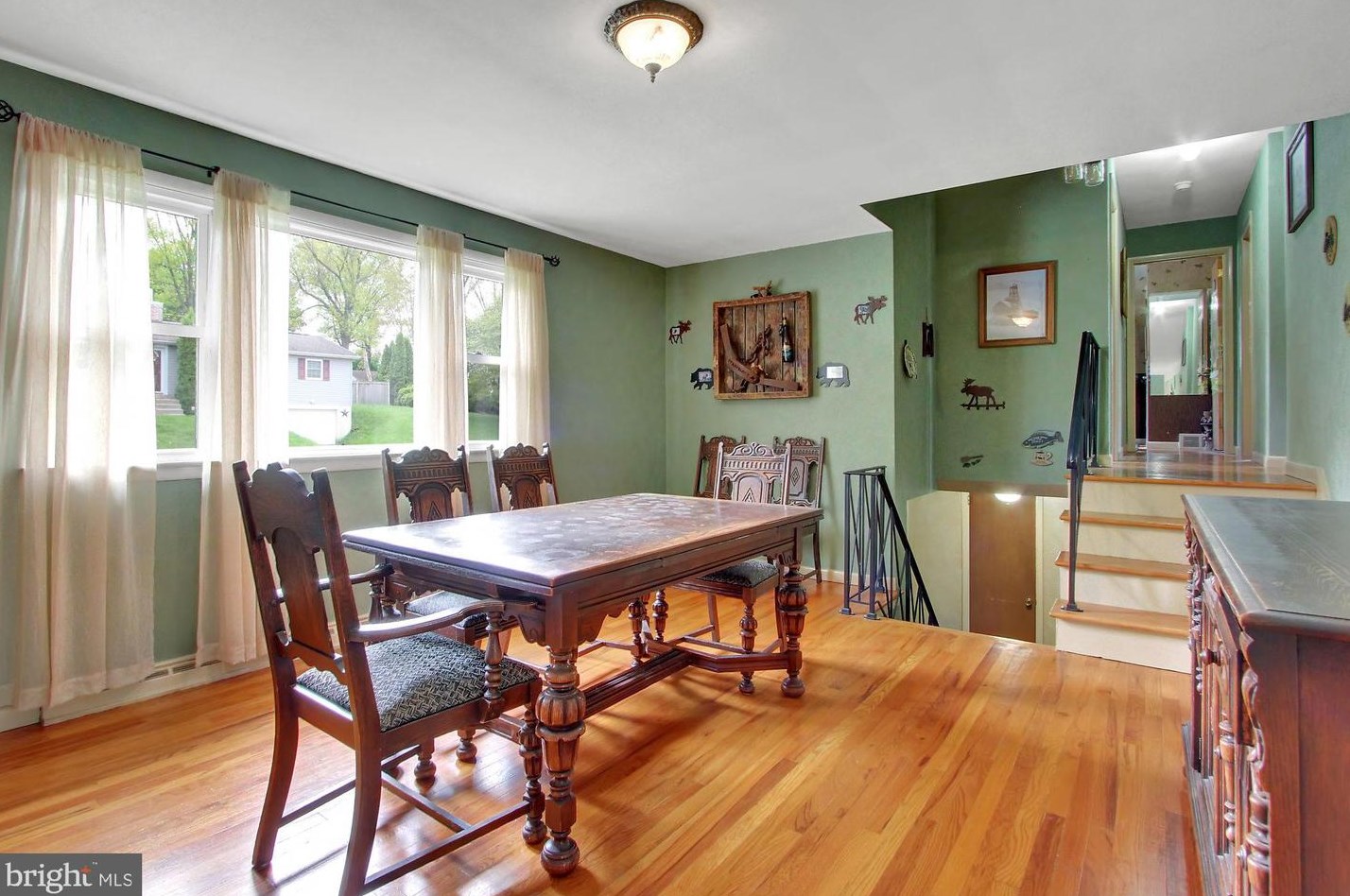507 Roxbury Dr, Harrisburg, PA 17112-2242