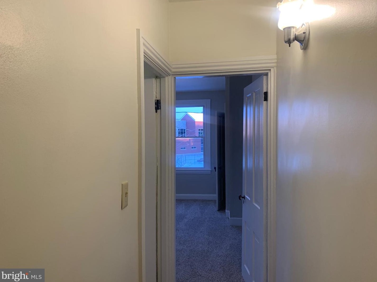 613 Peffer St, Harrisburg PA  17102-1025 exterior