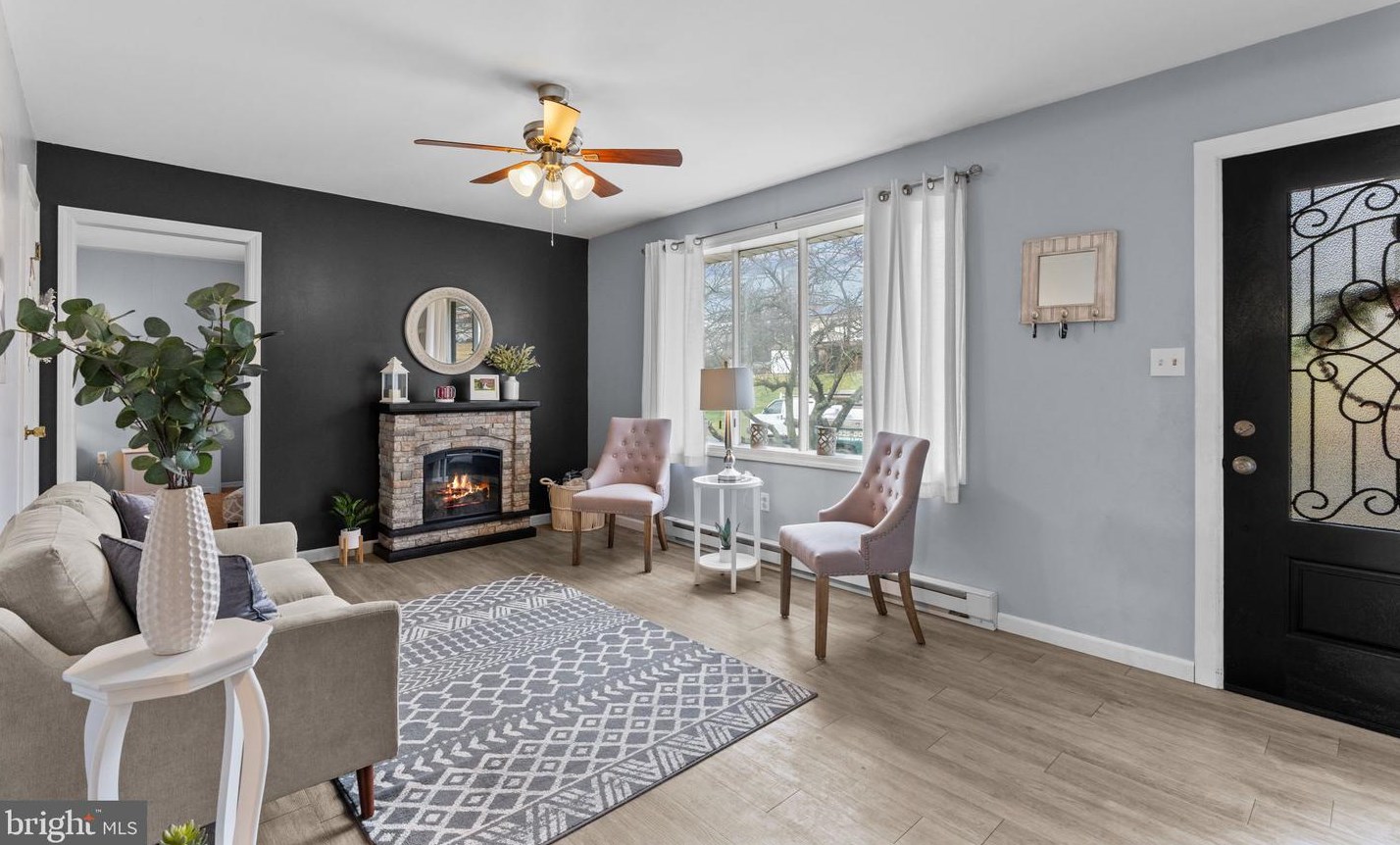 4909 Harman Dr, Harrisburg, PA 17112