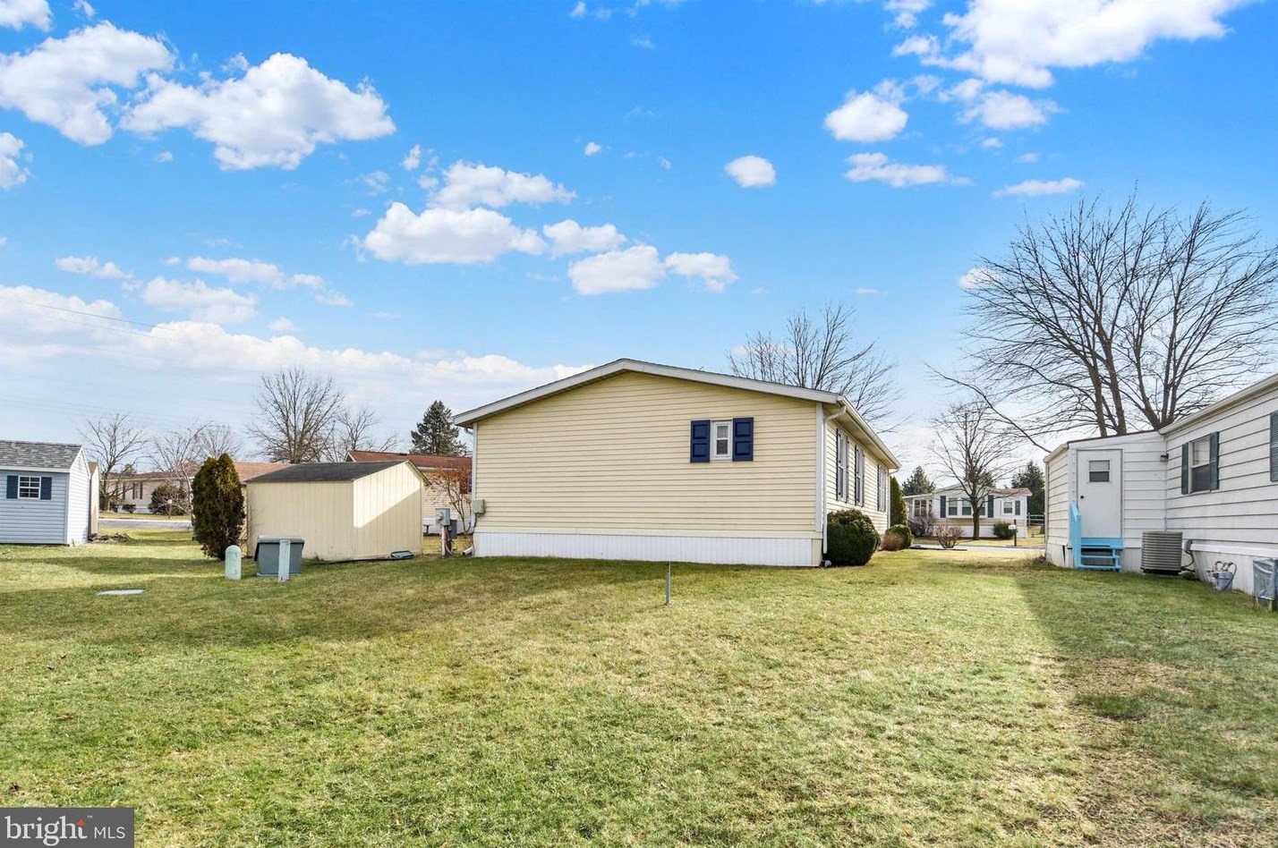 36 Meadow Run Pl, Harrisburg PA  17112-3365 exterior