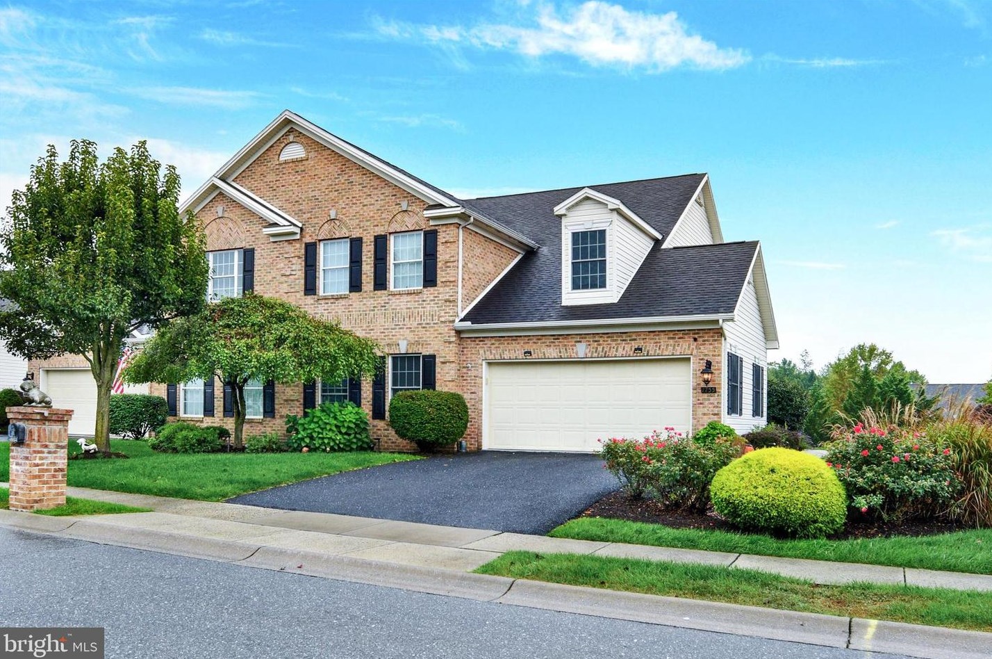7755 Graybill Dr, Harrisburg, PA 17112-8974