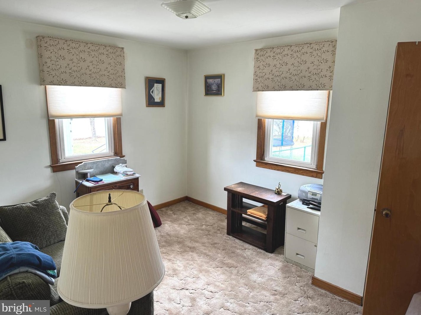 5004 Locust Ln, Harrisburg PA  17109-4521 exterior