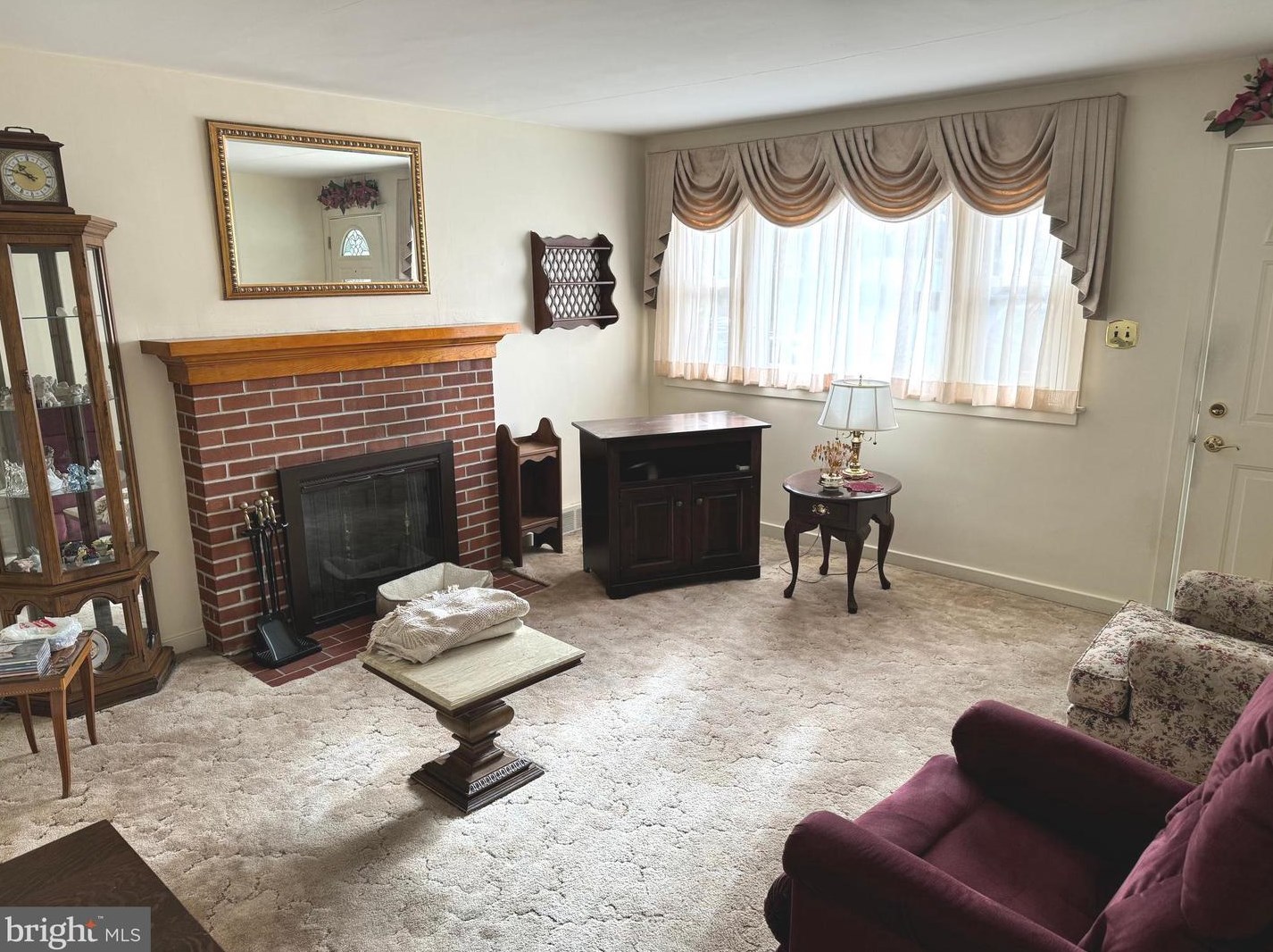5004 Locust Ln, Harrisburg, PA 17109-4521