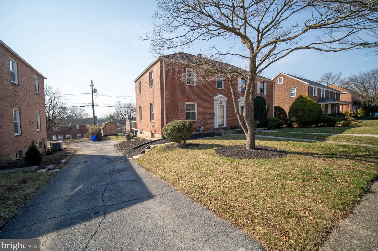 2927 Croyden Rd, Harrisburg, PA 17104