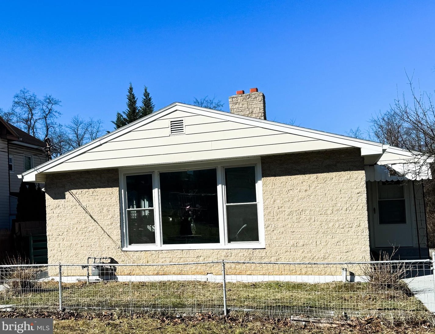 531 Bessemer St, Harrisburg PA  17113-1853 exterior