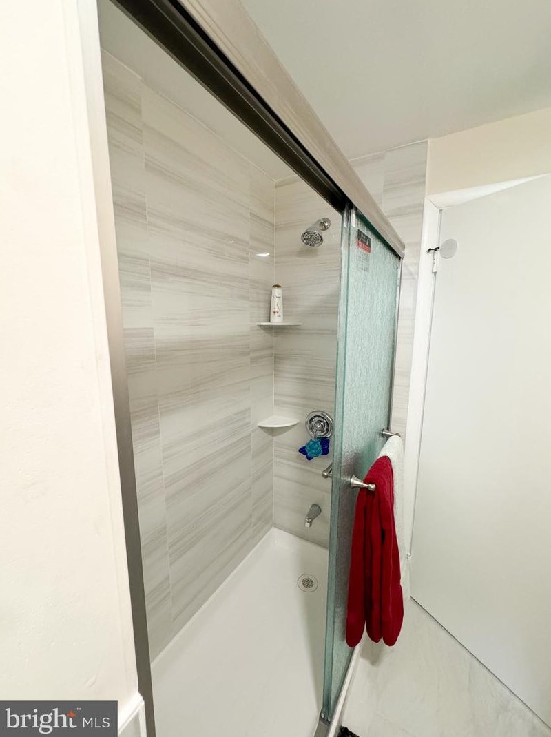 531 Bessemer St, Harrisburg PA  17113-1853 exterior