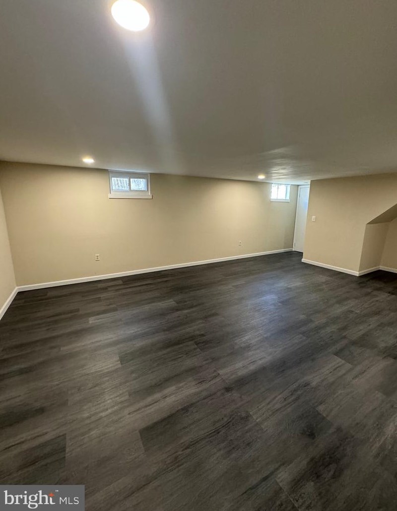 531 Bessemer St, Harrisburg PA  17113-1853 exterior