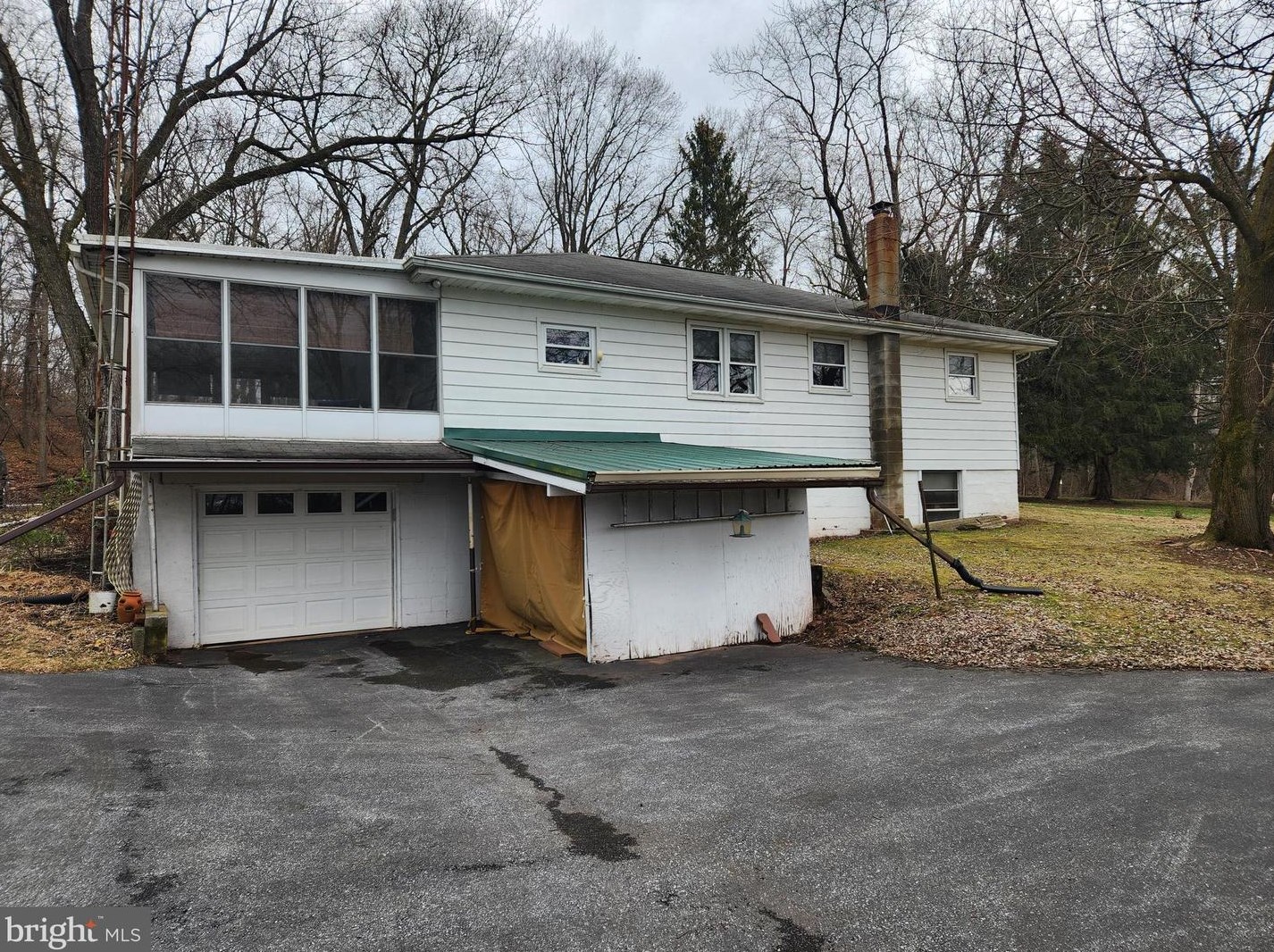 2371 Hillsdale Rd, Hbg Inter Airp, PA 17057