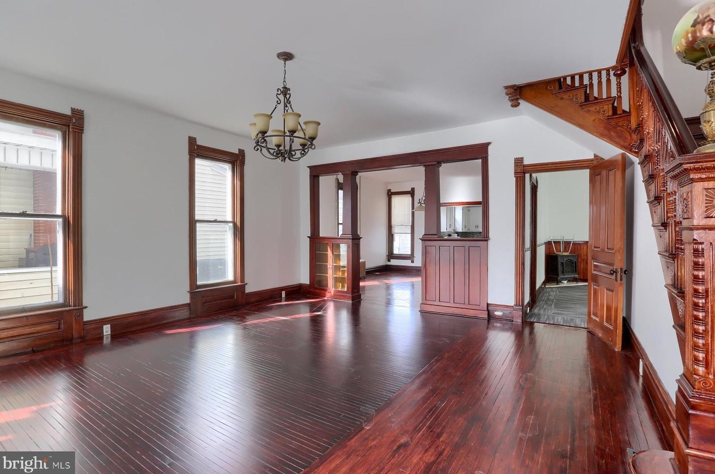 27 W Main St, Elizabethville, PA 17023