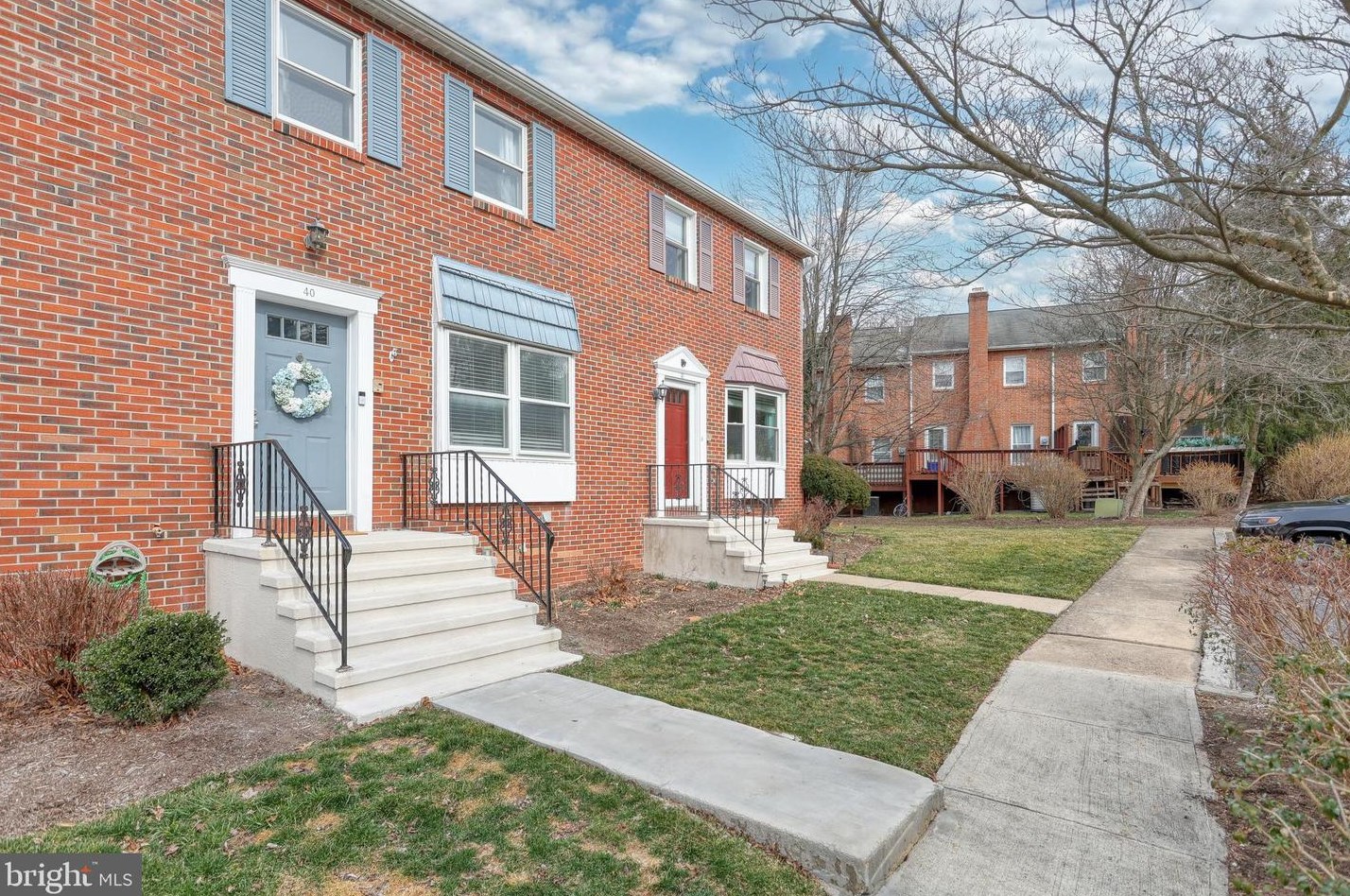 40 Fairfax Vlg, Harrisburg, PA 17112-9501