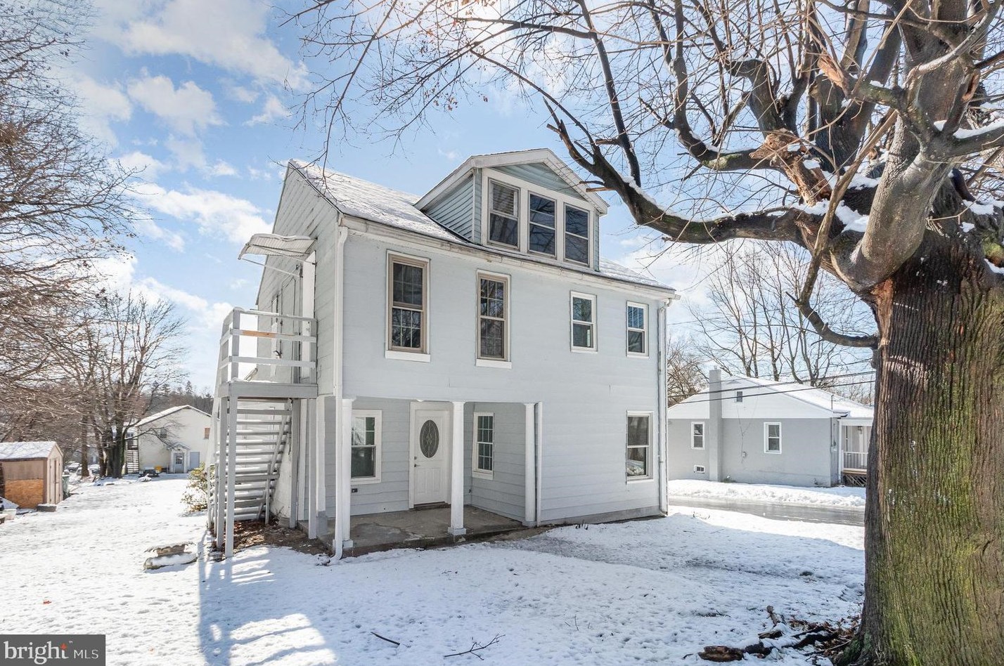 2401 Highland Ave, Harrisburg, PA 17109-3312