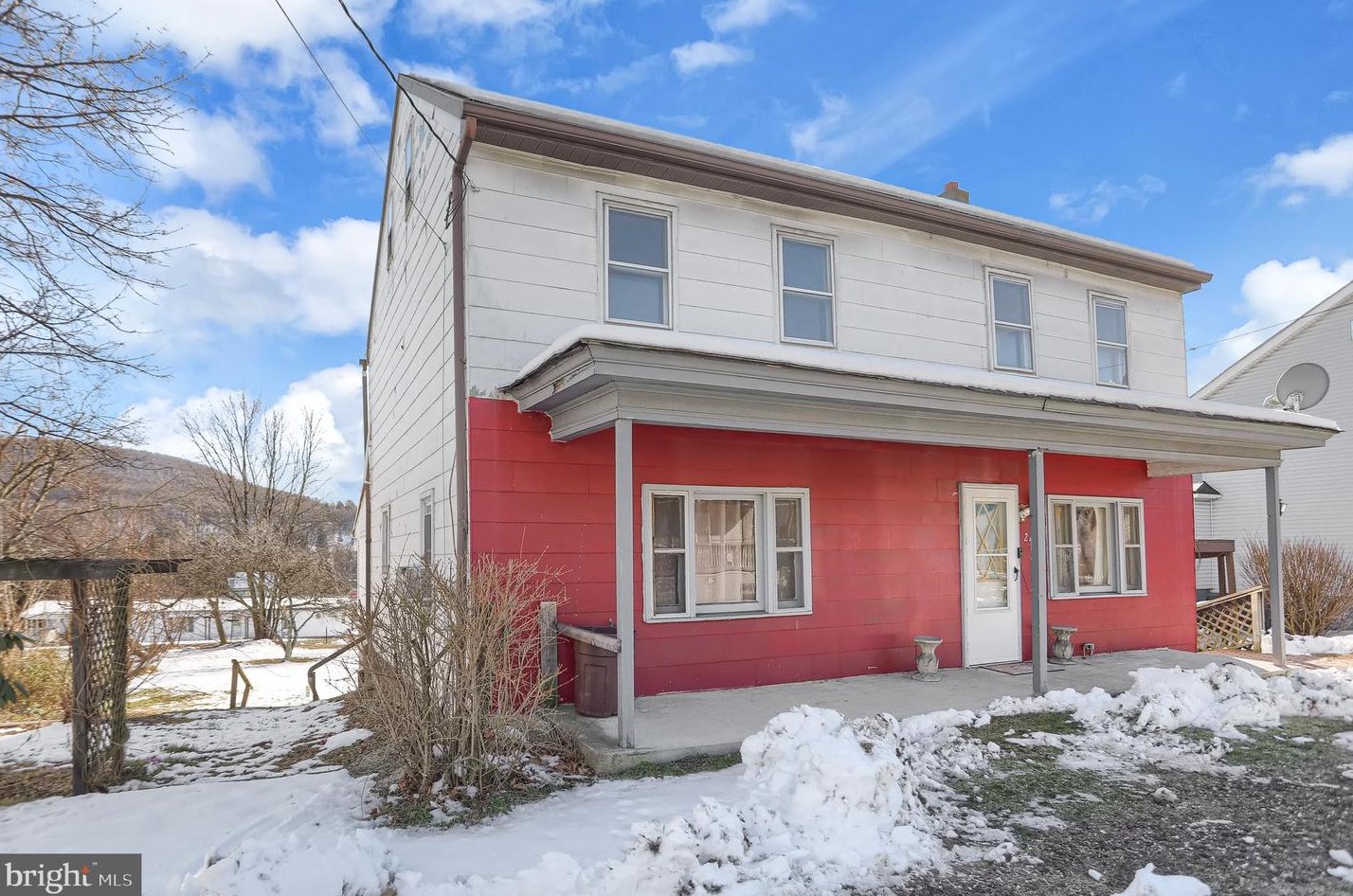 211 Oak St, Lykens, PA 17048