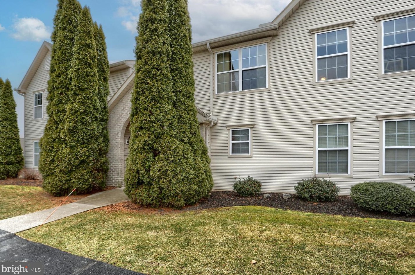 106 Hiddenwood Dr, Harrisburg, PA 17110-3905