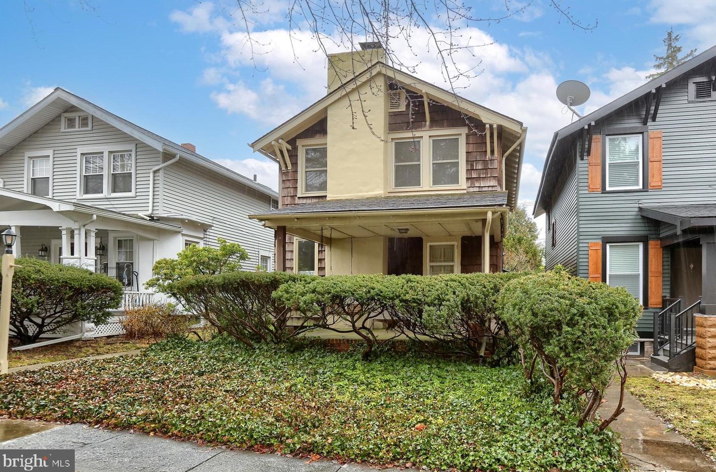 3309 Brisban St, Harrisburg, PA 17111-1860