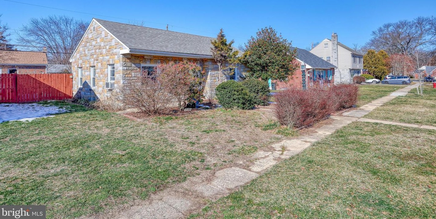 3916 Durham Rd, Harrisburg, PA 17110-1527