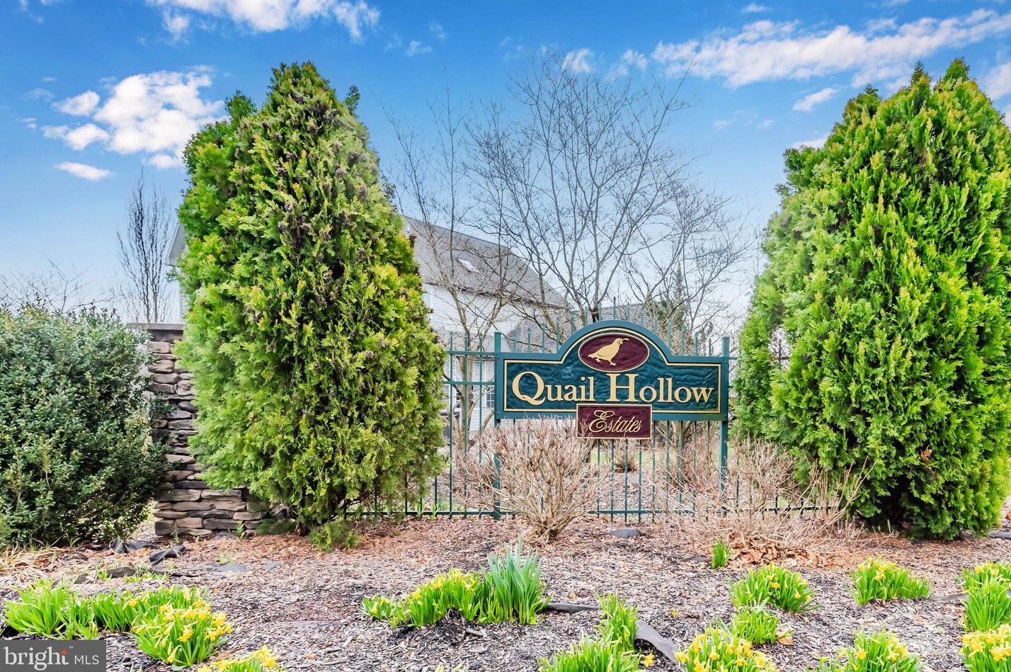2031 Brookes Ln, Harrisburg, PA 17110-3681
