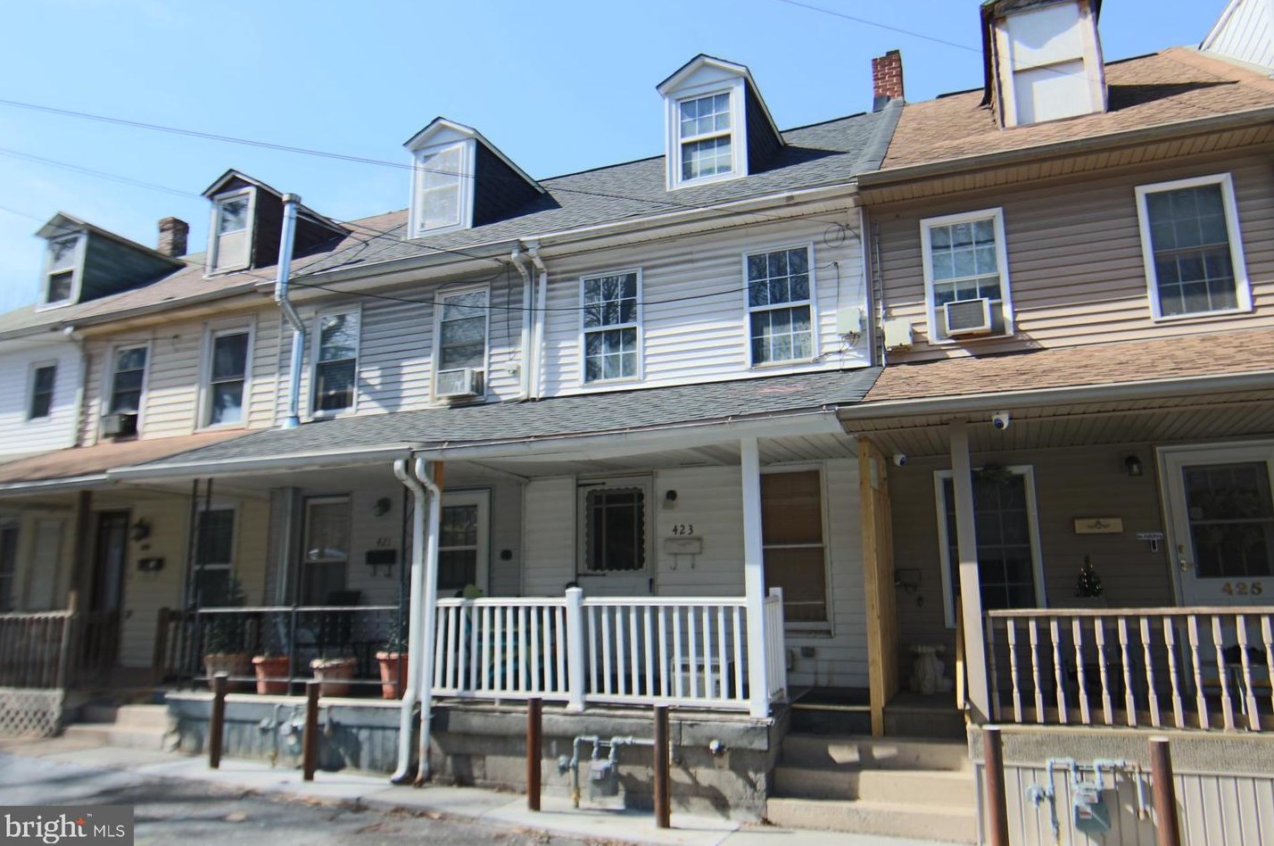 423 Catherine St, Harrisburg, PA 17113-2416