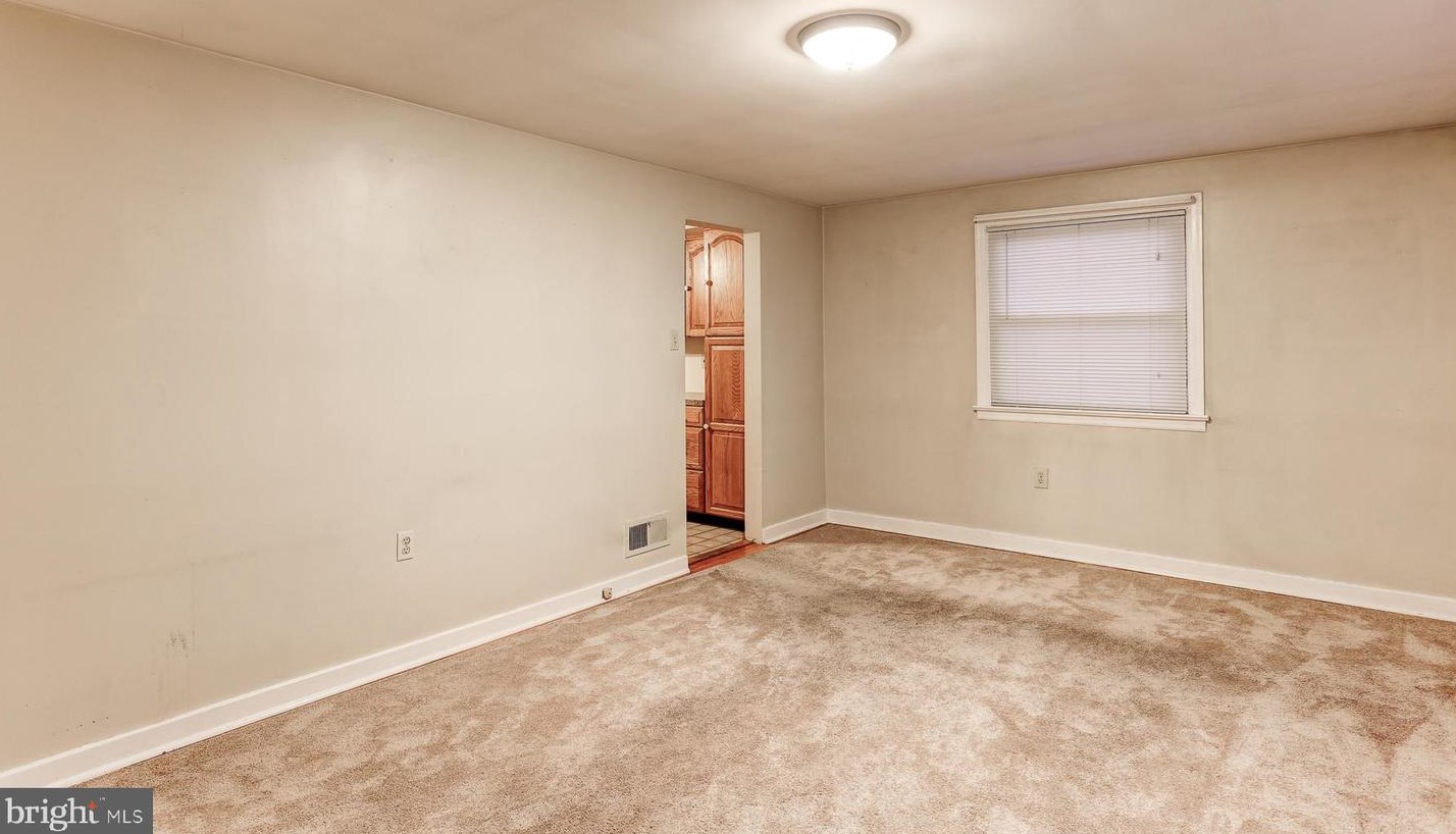 3231 Brookfield Rd, Harrisburg, PA 17109