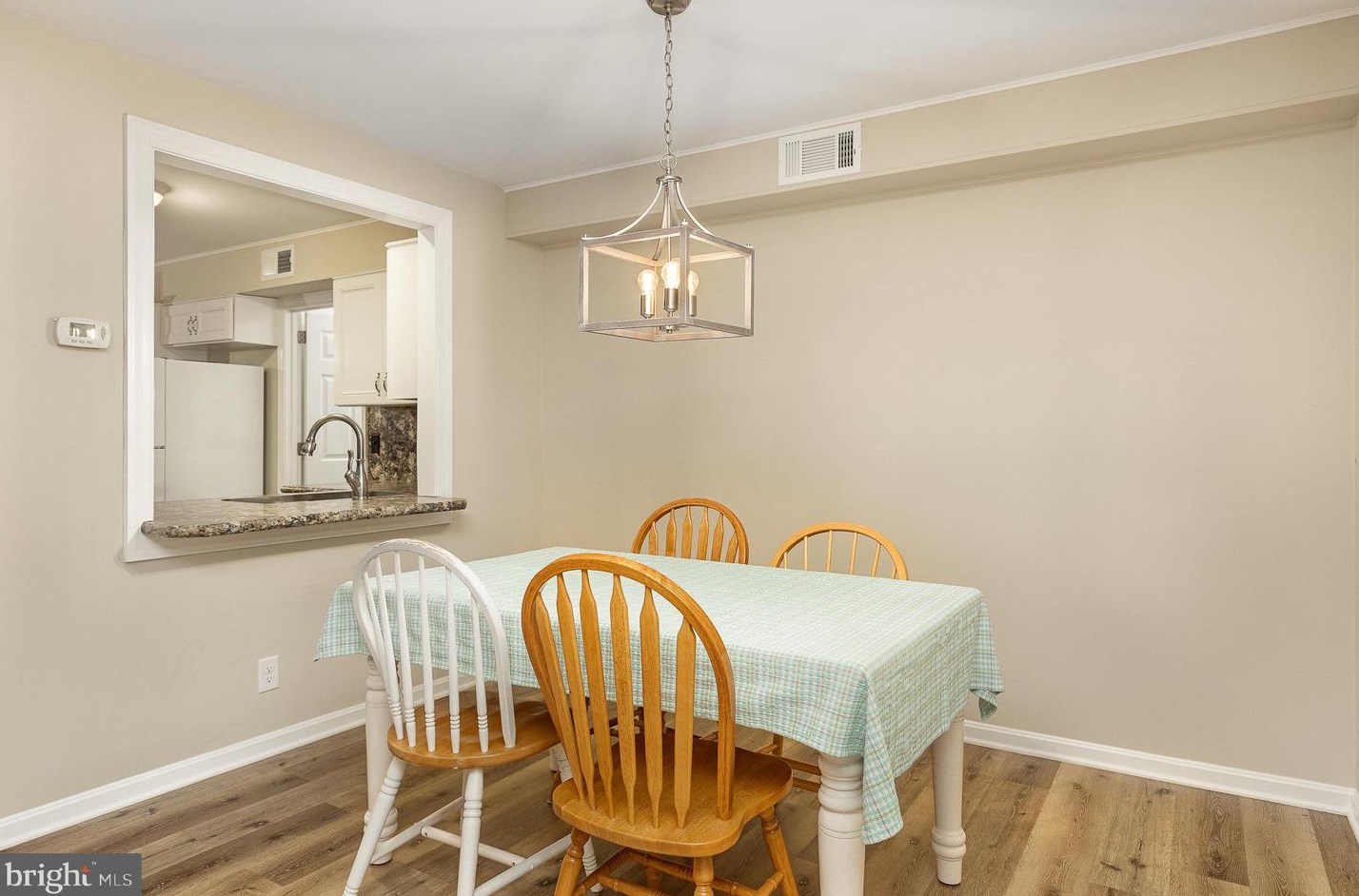 571 Roslaire Dr, Hummelstown PA  17036-9165 exterior
