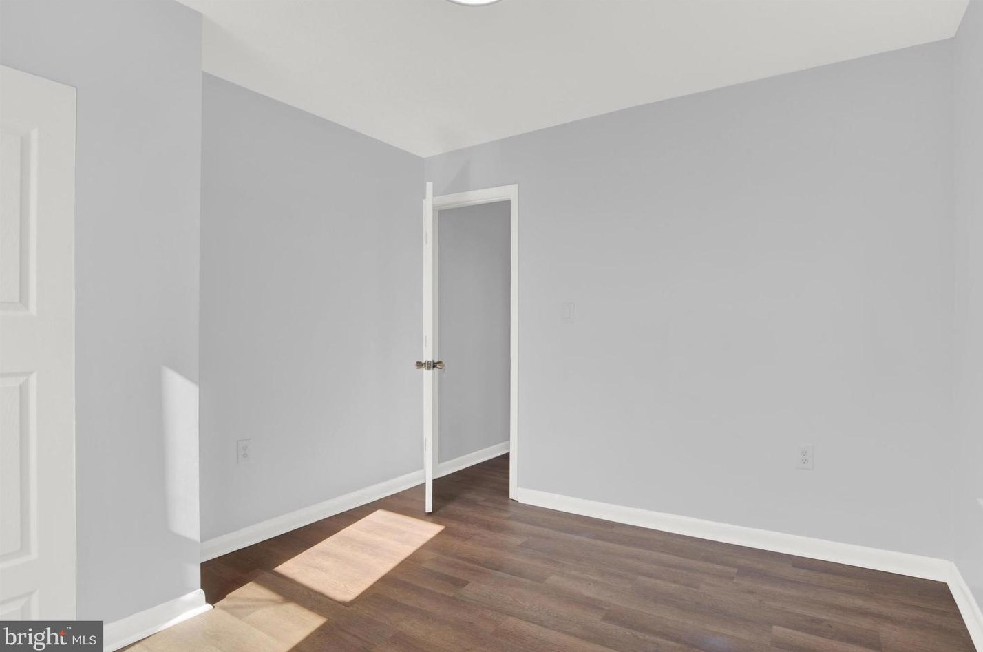 442 Cres St, Harrisburg PA  17104-1715 exterior