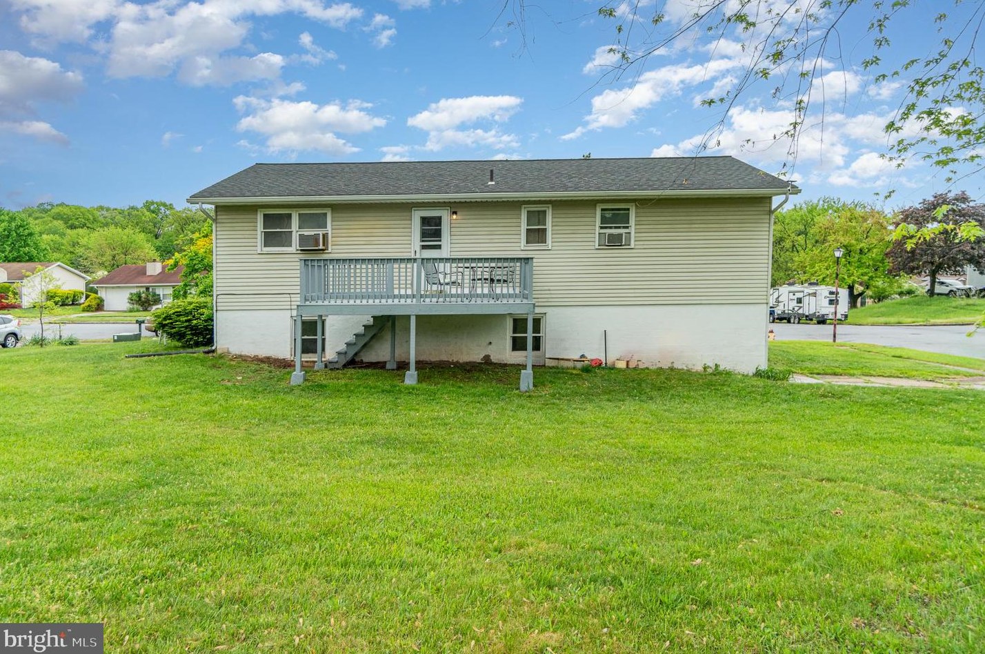 3700 Tudor Dr, Harrisburg, PA 17109-1238
