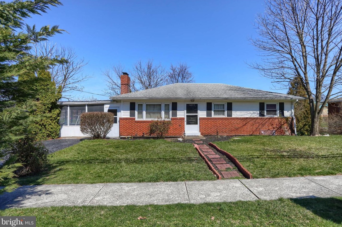5804 Catherine St, Harrisburg, PA 17112-2210