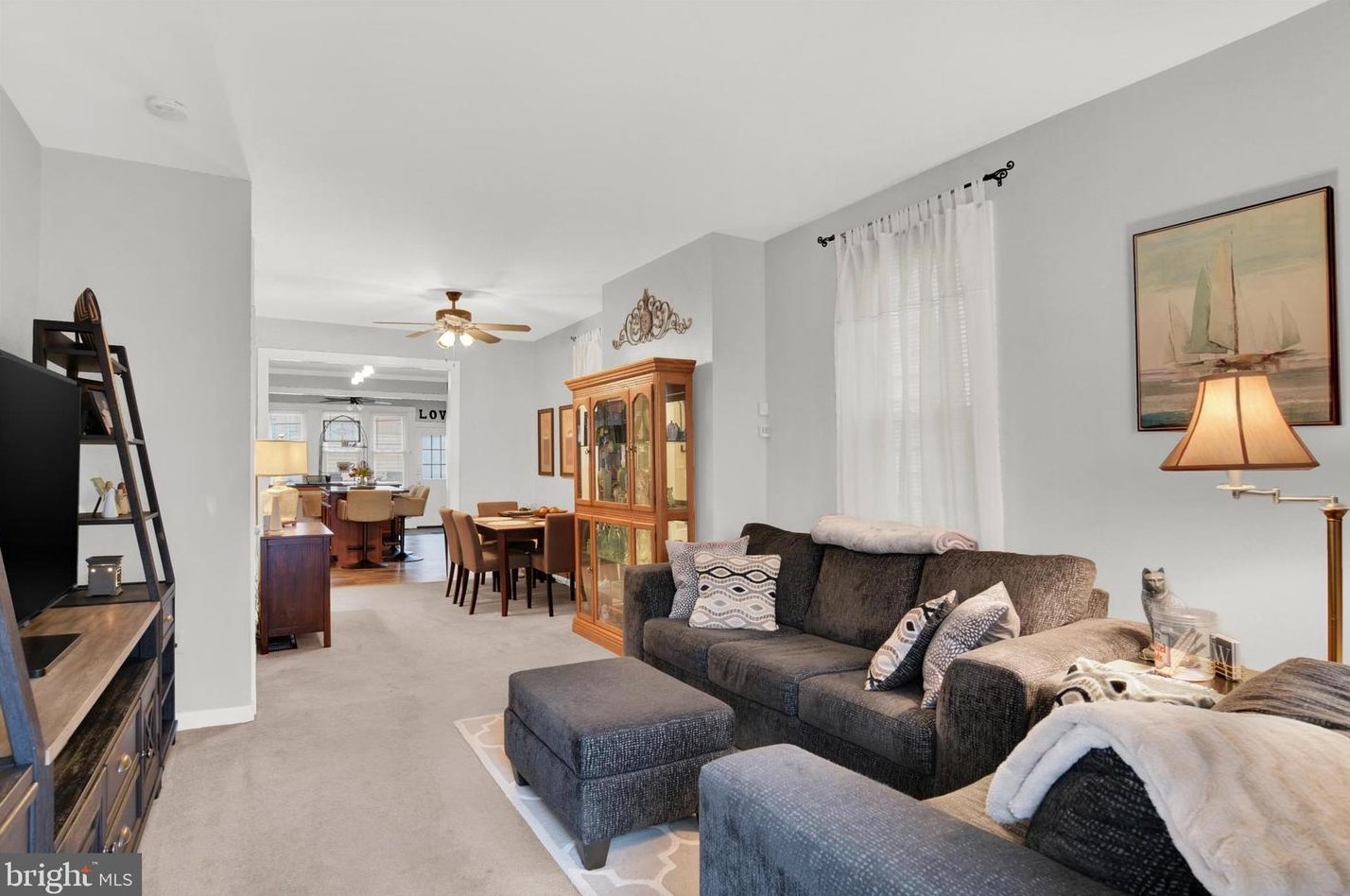 604 2nd St, Harrisburg PA  17113-1584 exterior