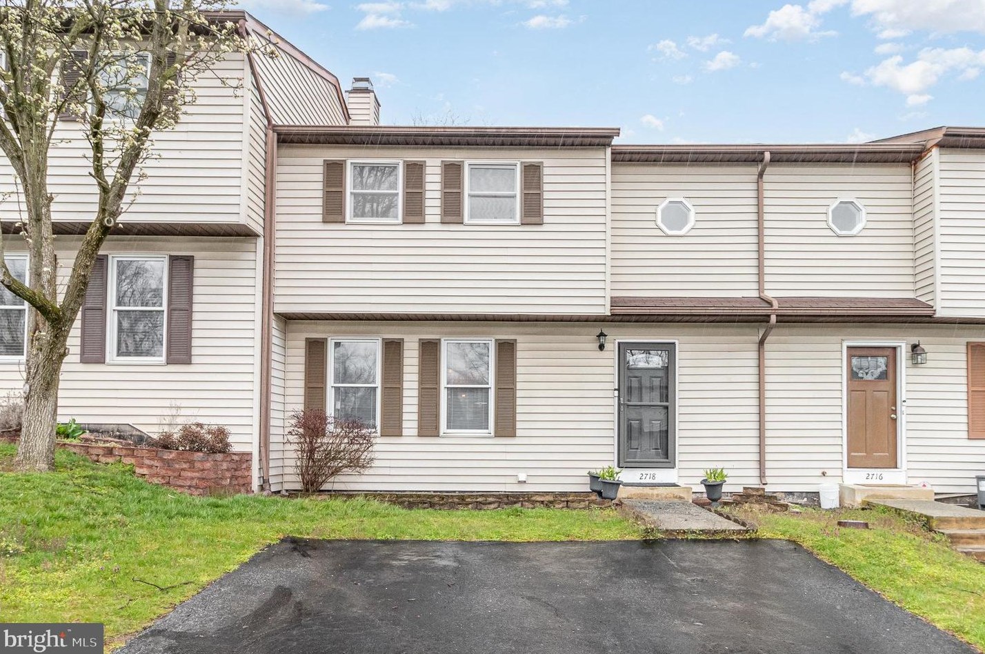 2718 Buxton Rd, Harrisburg, PA 17110