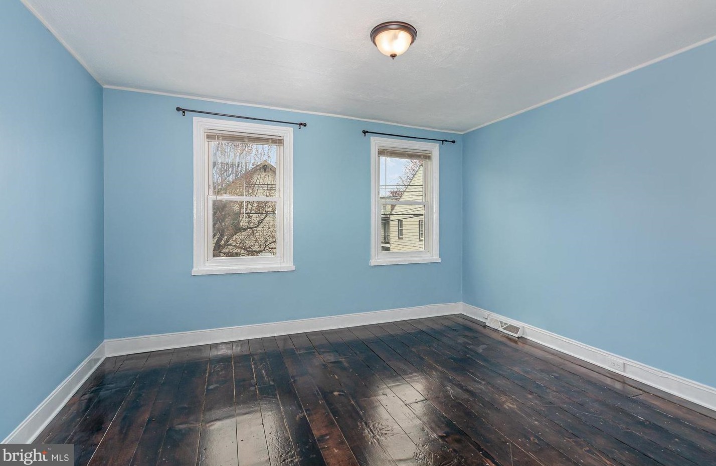 1317 Penn St, Harrisburg PA  17102-2649 exterior