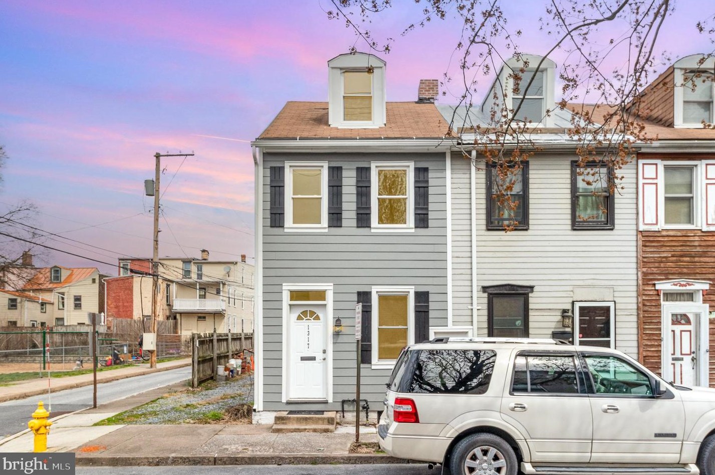 1317 Penn St, Harrisburg, PA 17102