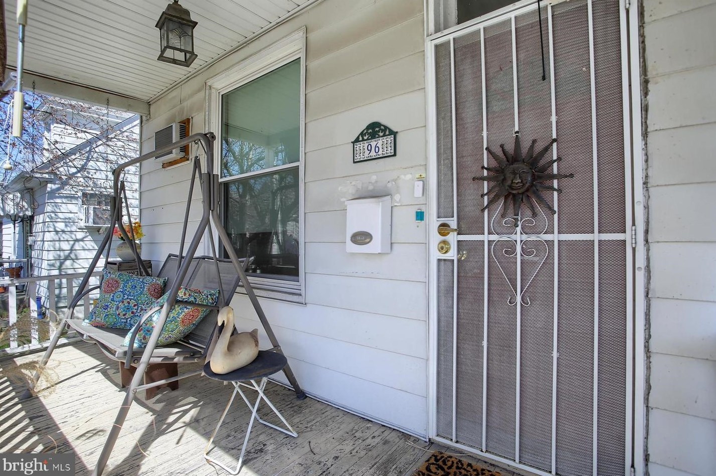 96 Shell St, Harrisburg, PA 17109