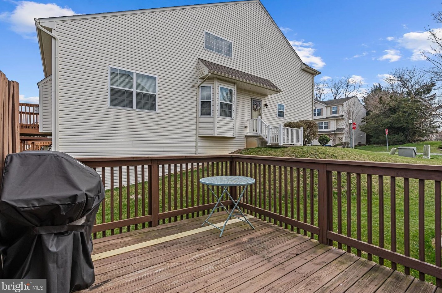 206 Mapleton Dr, Harrisburg PA  exterior