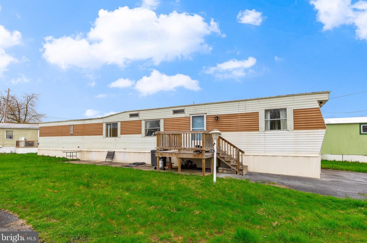 5 Caravan Ct, Hbg Inter Airp, PA 17057