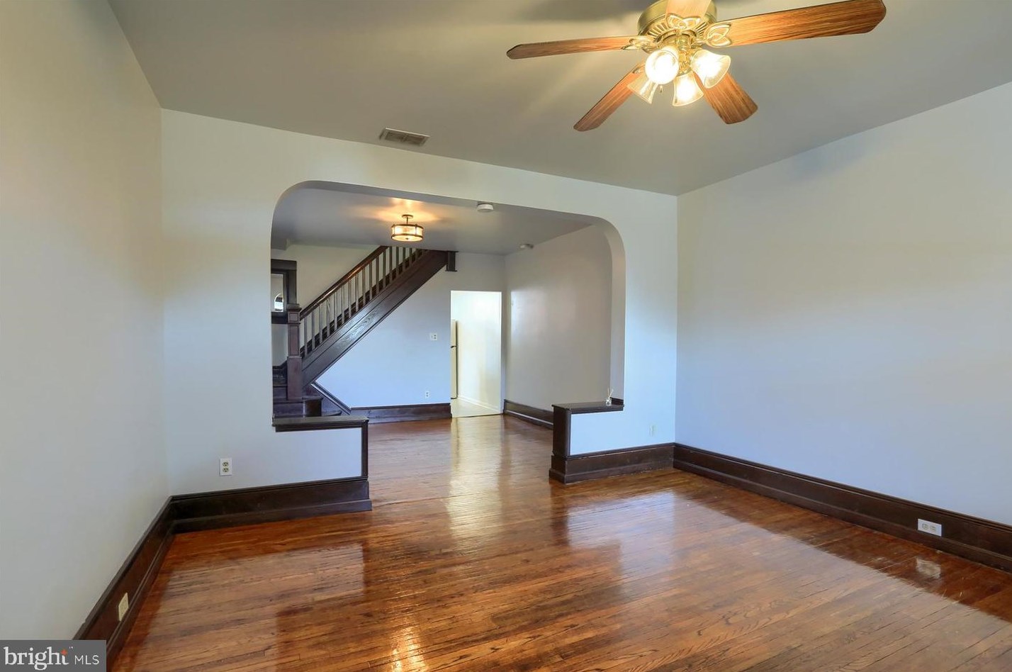 2624 Derry St, Harrisburg PA  17111-1146 exterior