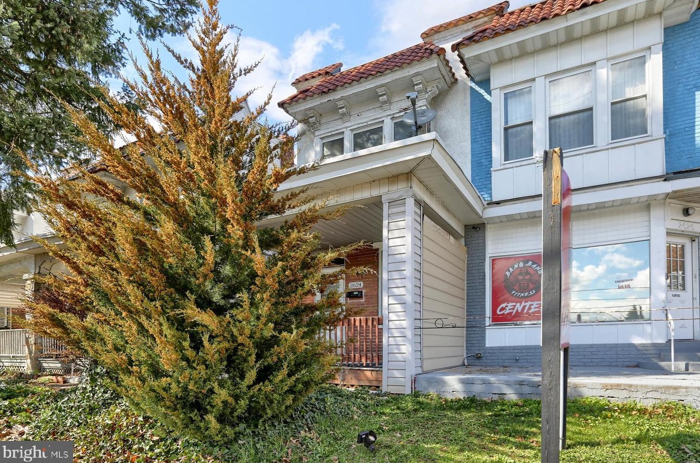 2624 Derry St, Harrisburg PA  17111-1146 exterior