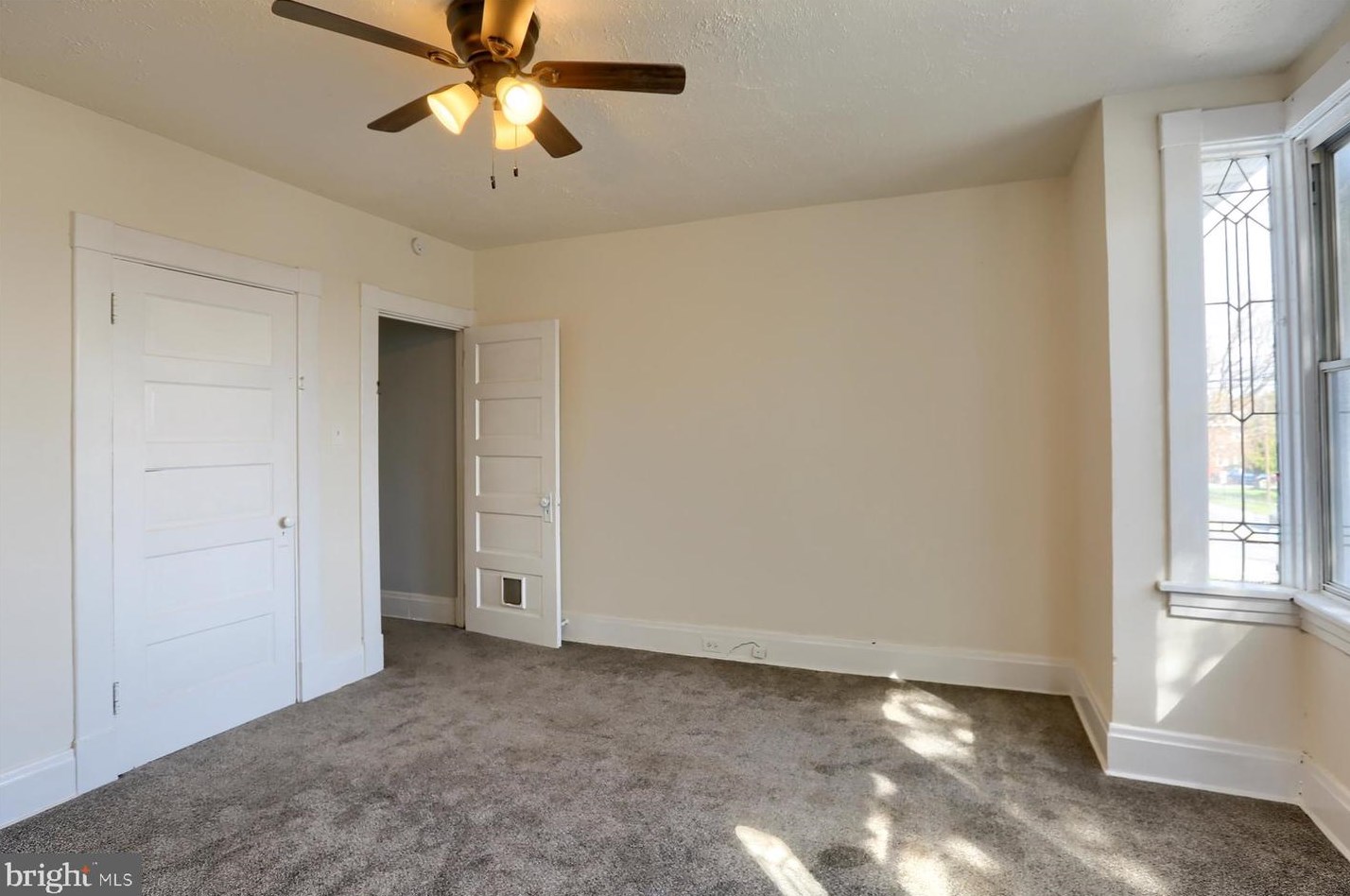 2624 Derry St, Harrisburg PA  17111-1146 exterior