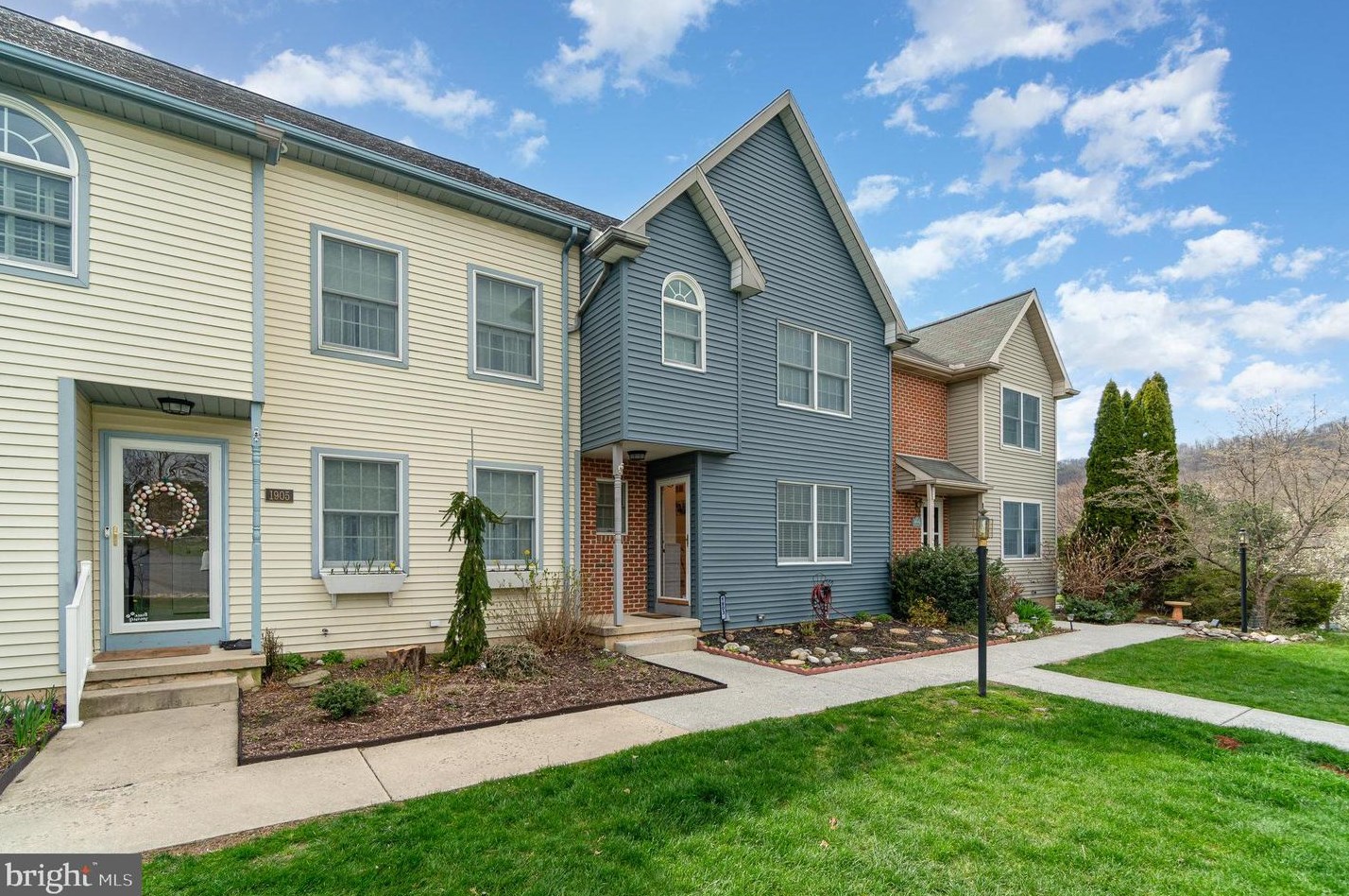 1903 Deer Path Rd, Harrisburg, PA 17110