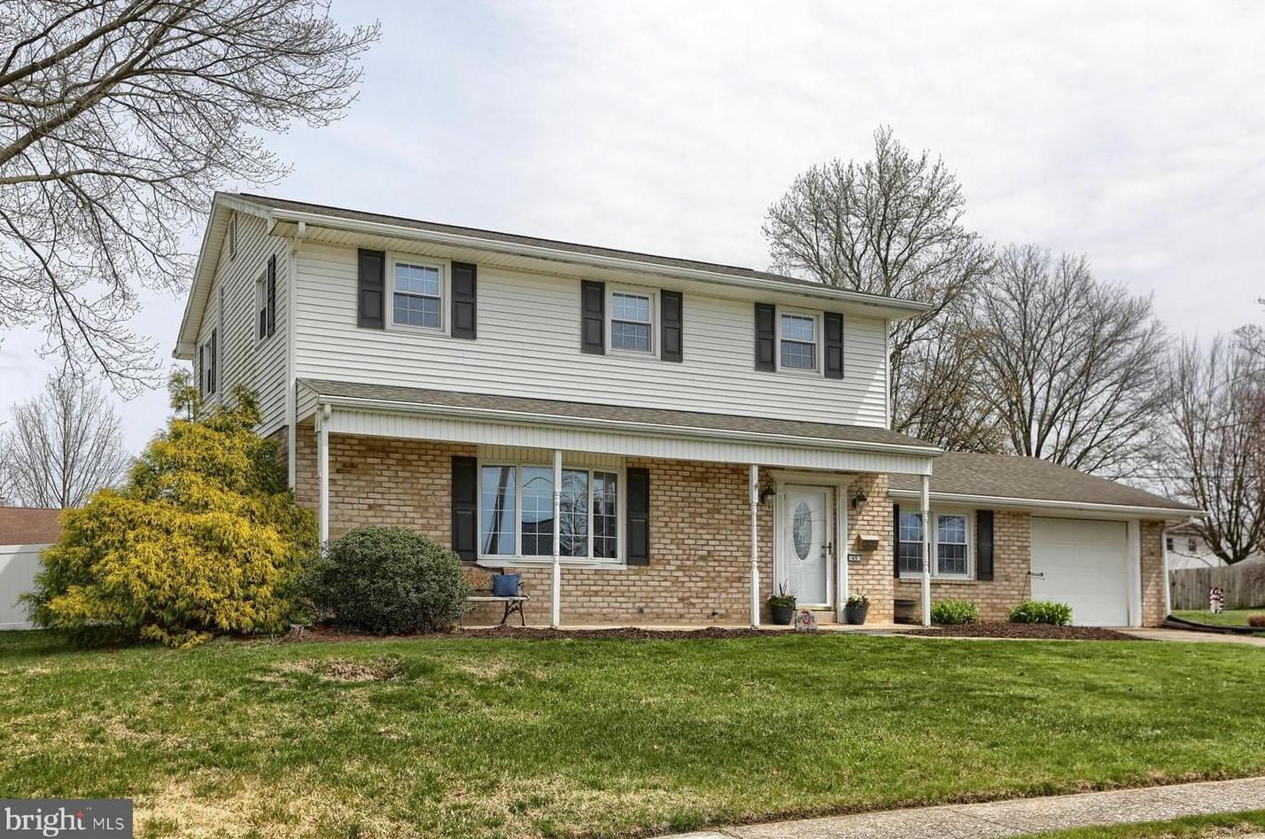 49 Thornwood Rd, Harrisburg, PA 17112