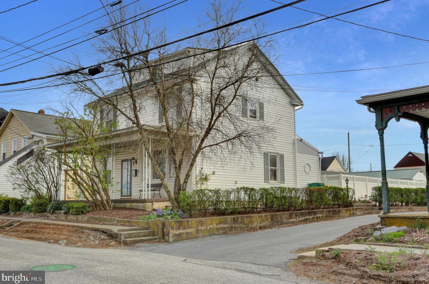 30 Hockersville Rd, Swatara, PA 17033-1960