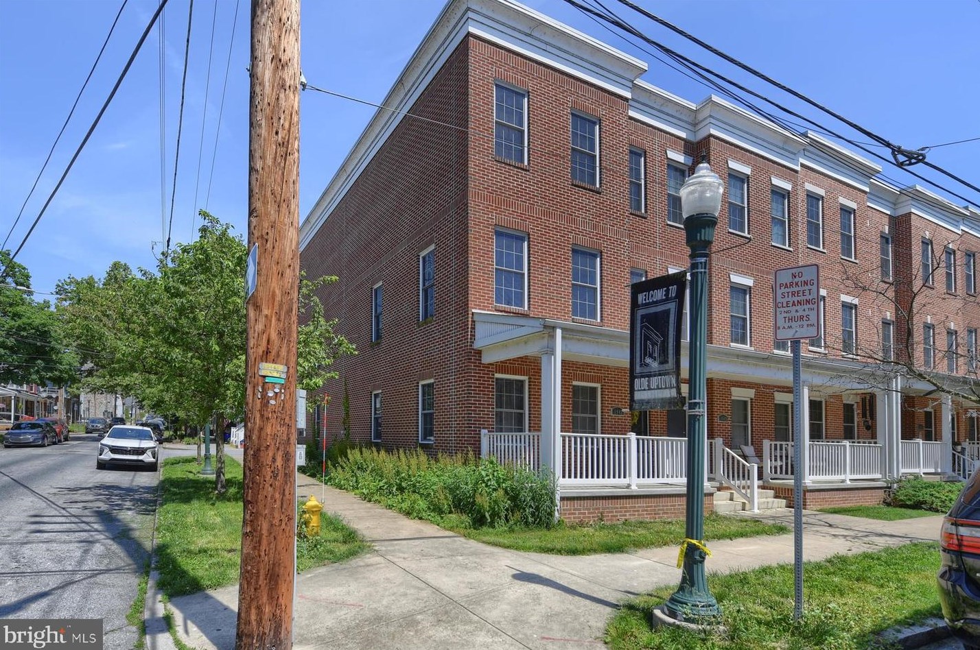 1947 Green St, Harrisburg, PA 17102-2227