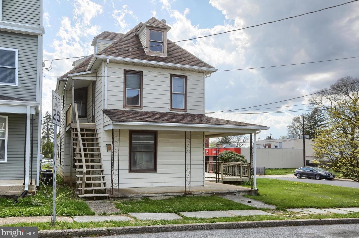 103 Shell St, Harrisburg, PA 17109