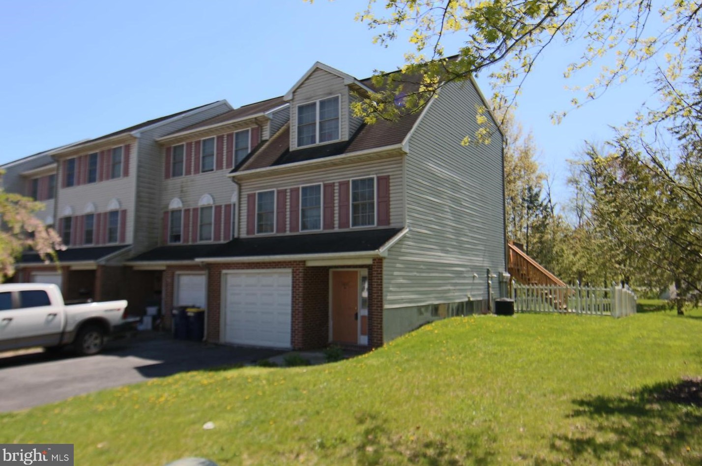 1611 Georgetown Rd, Hbg Inter Airp, PA 17057