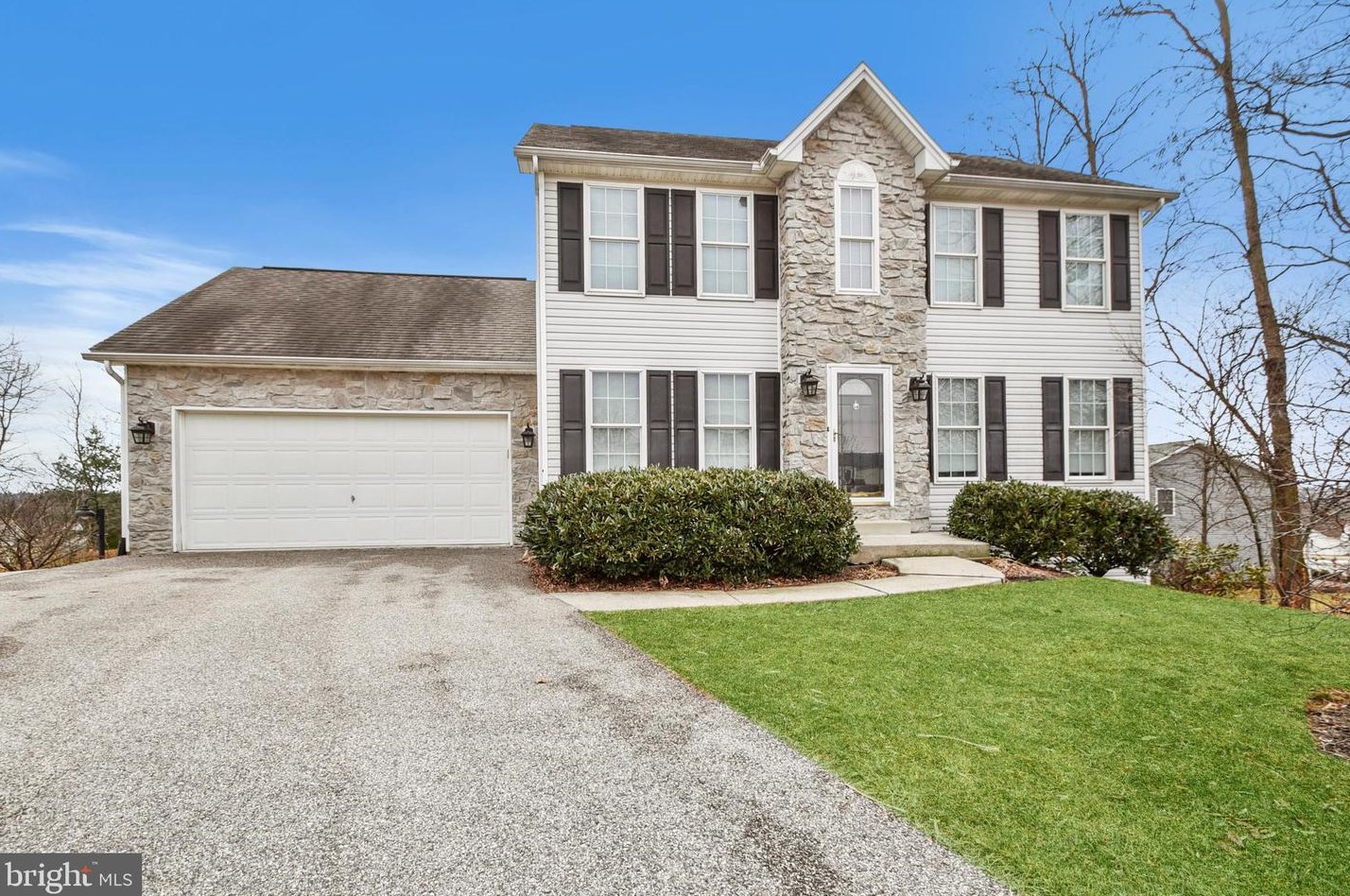 1801 Pebble Ct, Harrisburg, PA 17110-8902