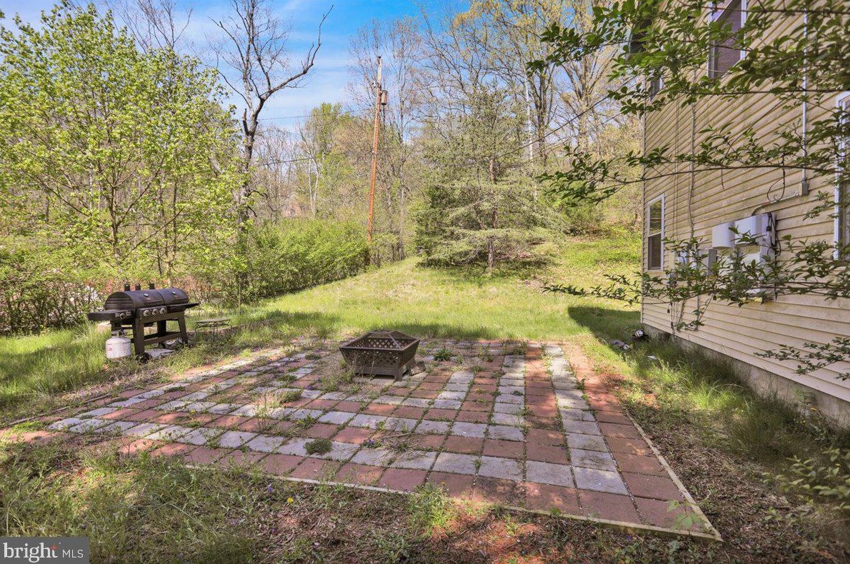 629 Bullfrog Valley Rd, Hummelstown PA  17036-9743 exterior