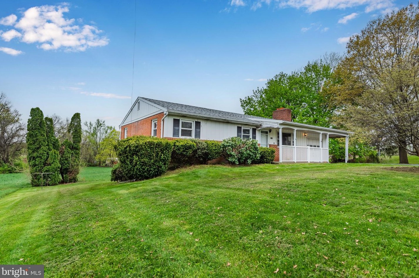 2699 Fulling Mill Rd, Hbg Inter Airp, PA 17057
